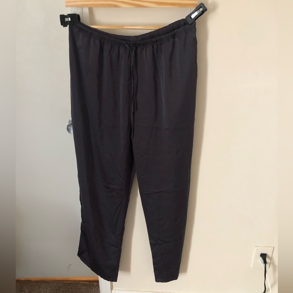 Uniqlo Gray Satin Wide Leg Draw String Pant Size L